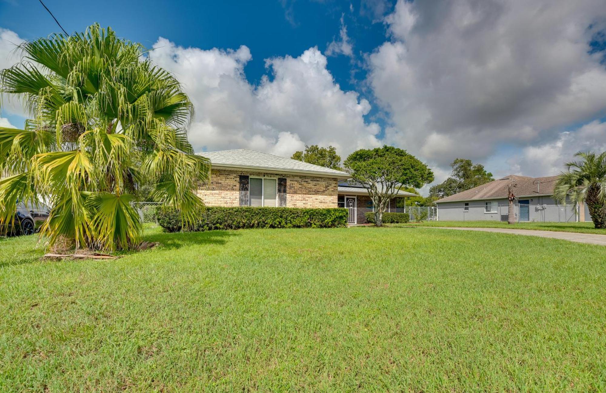 فيلا Spring Hill Retreat With Heated Pool And 4-In-1 Grill المظهر الخارجي الصورة