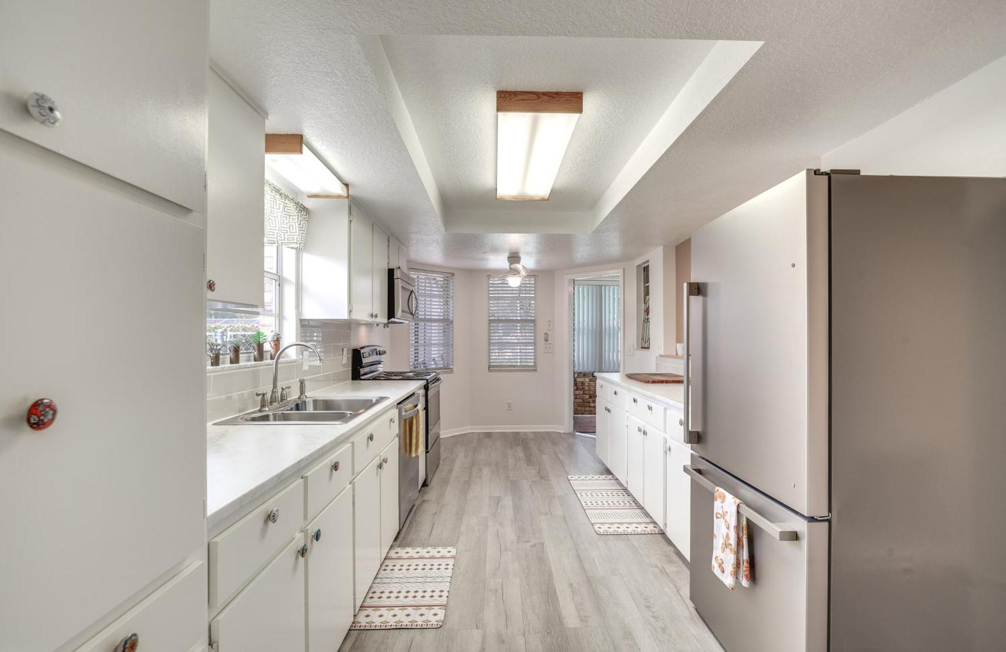 فيلا Spring Hill Retreat With Heated Pool And 4-In-1 Grill المظهر الخارجي الصورة